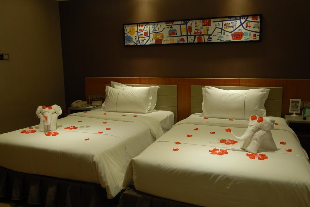 Insail Hotel Джухай Екстериор снимка