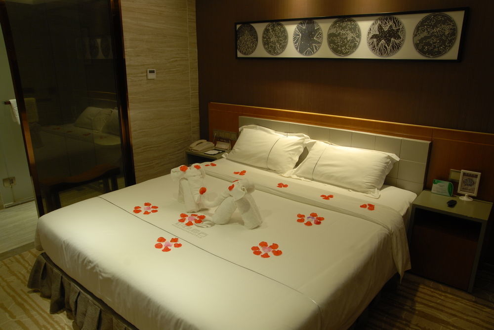 Insail Hotel Джухай Екстериор снимка