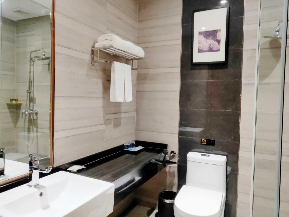 Insail Hotel Джухай Екстериор снимка