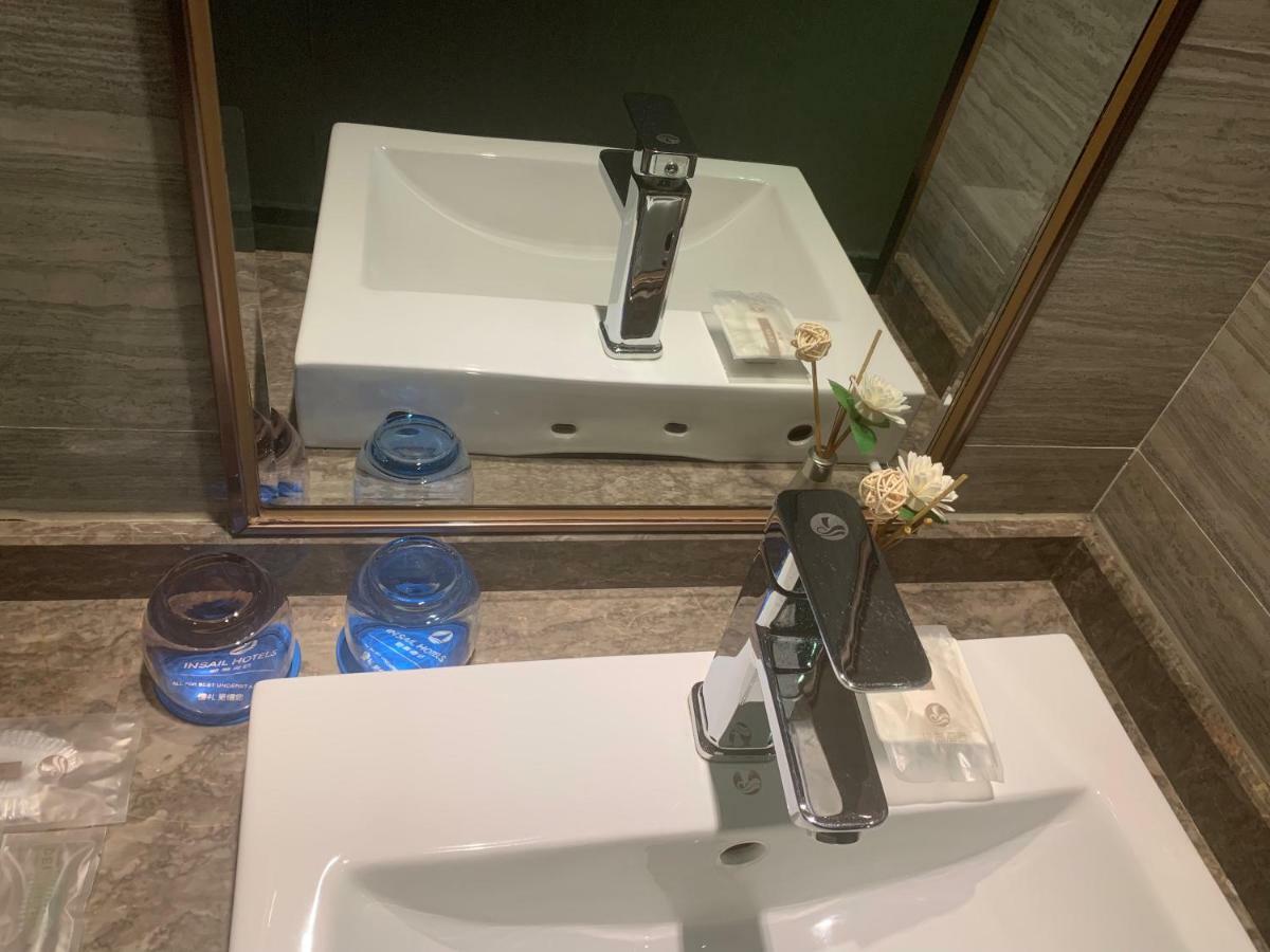Insail Hotel Джухай Екстериор снимка